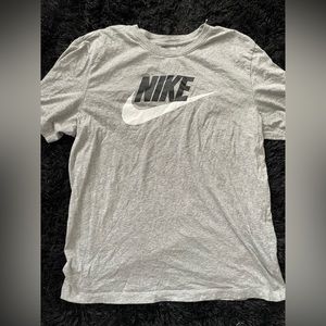 men’s nike shirt